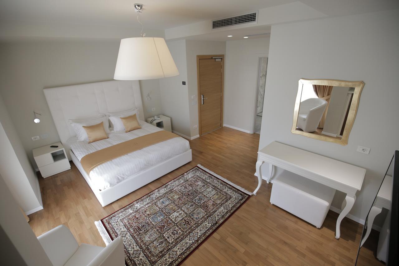 Hotel Bulqiza Bulqize Ngoại thất bức ảnh